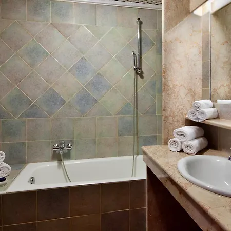 With Air Conditioning In Sos Alinos 3* أروسييْ